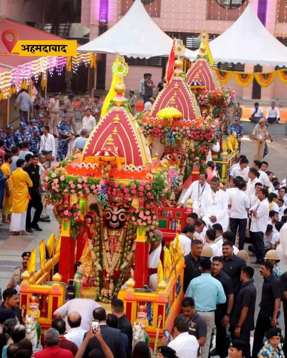 पुरी में आज से शुरू हुई जगन्नाथ रथ यात्रा, लाखों श्रद्धालुओं की उमड़ी भीड़ और सुरक्षा के कड़े इंतज़ाम