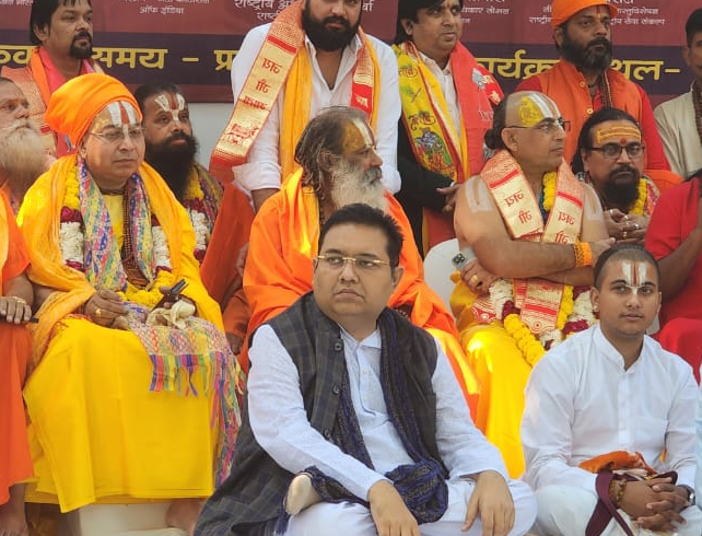 डॉ. बसंत गोयल बोले गौ माता की रक्षा ही सनातन धर्म की रक्षा है,भारत को घोषित किया जाए हिंदू राष्ट्र